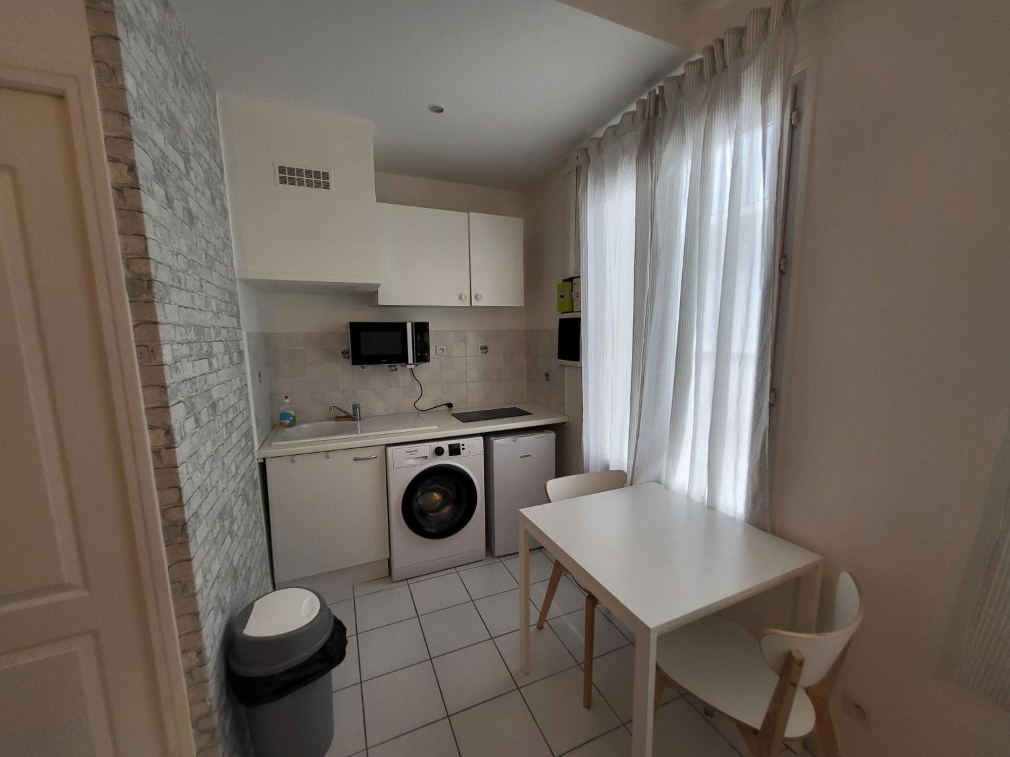 Appartement Spacieux 28M2 Avec Chambre Separee 이씨레물리노 외부 사진